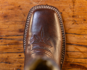 Antique Tan Leather Boot with Rom Sole
