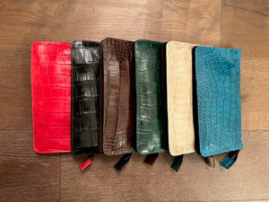 Genuine Wild American Alligator Clutch